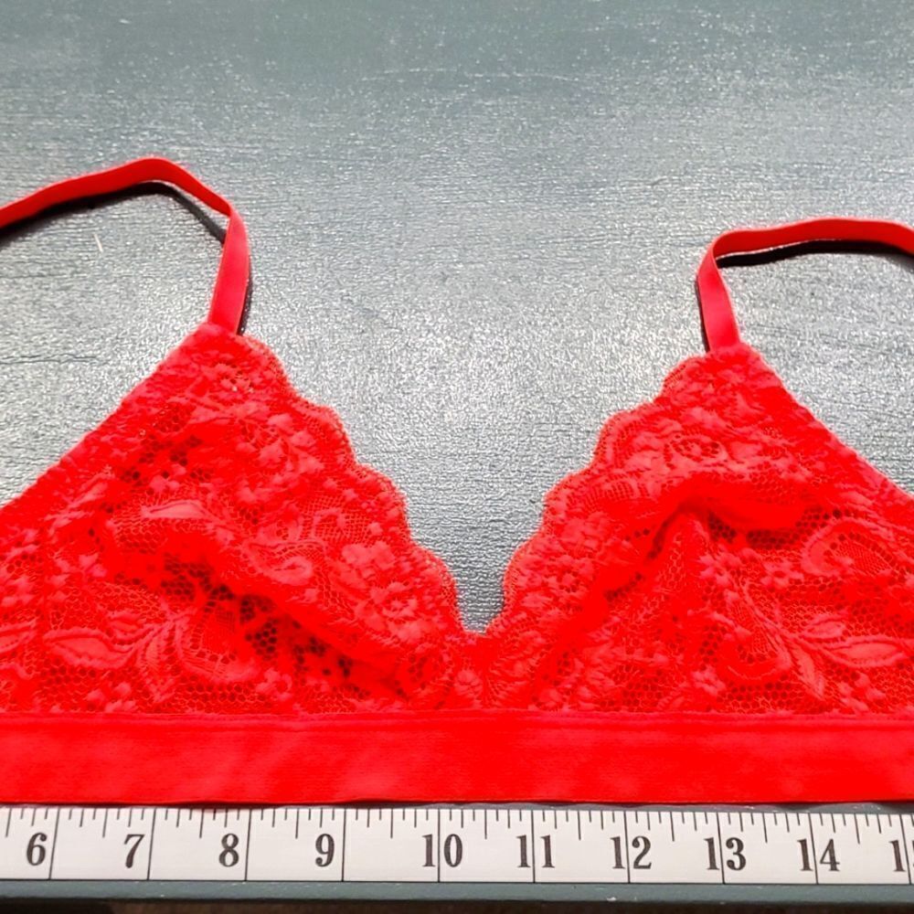 Xhilaration little girl bra. Size medium. Neon orange.